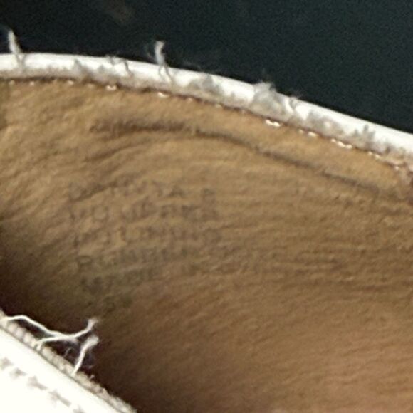 Steve Madden Danny’s Shoes Womens Size 8 Comfort Loafers Dress Cream Color - Picture 6 of 6